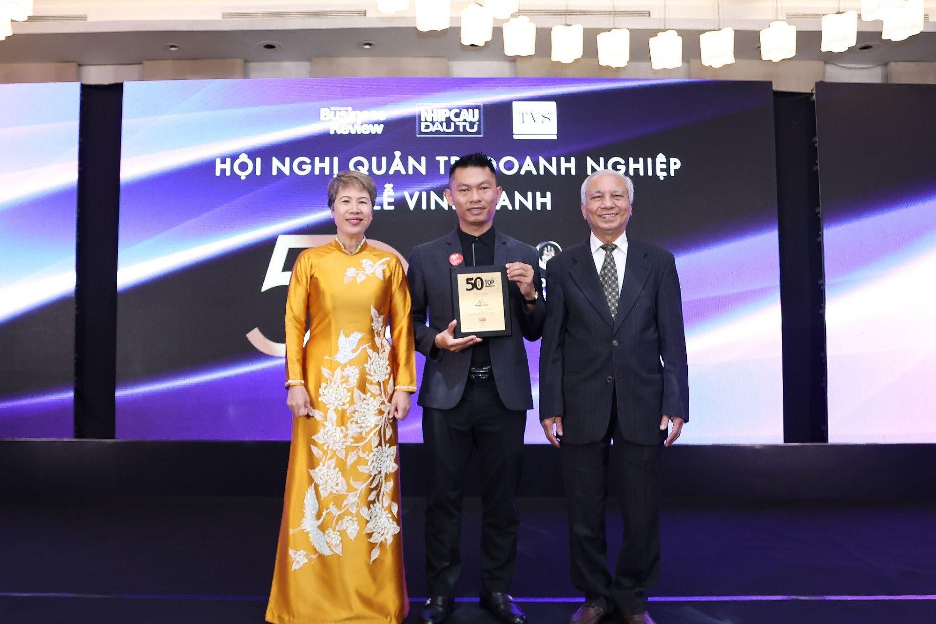 Imexpharm vào top 50 công ty kinh doanh hiệu quả nhất Việt Nam 2025