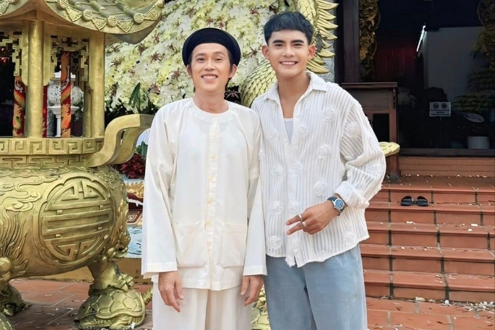 Nghệ sĩ đổ về nhà thờ Tổ trăm tỷ rộng 7.000m2 của Hoài Linh, tôn vinh loạt NSND