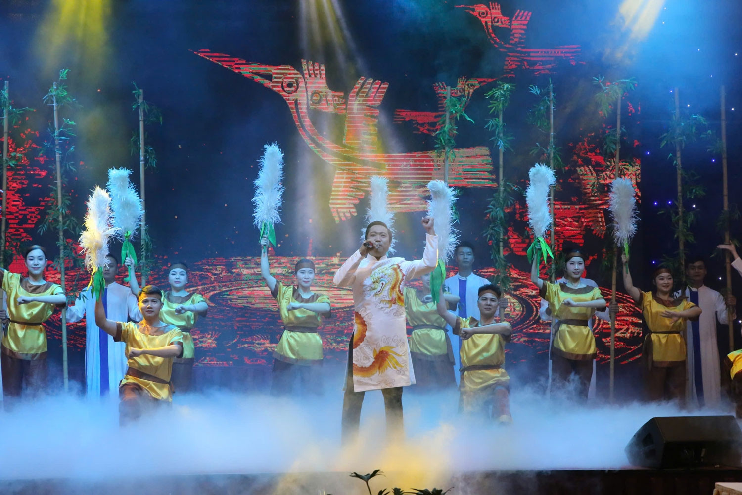 PGS.TS Bùi Hoài Sơn: Phải có luật riêng về nghệ thuật biểu diễn