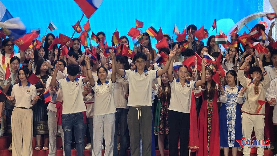 W-aced5dec f2c7 441a bf0f 6505119e33ec.jpg