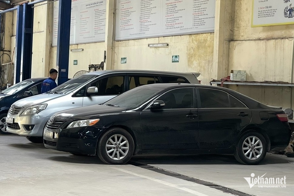 Bỏ gần 300 triệu tậu ô tô đã 15 năm tuổi, có nên không?