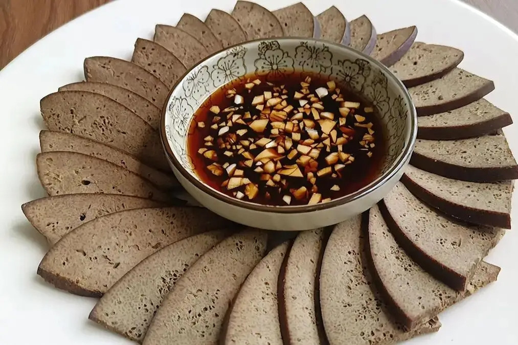 Gan lợn - món ăn gây tranh cãi, 5 cảnh báo cần lưu ý