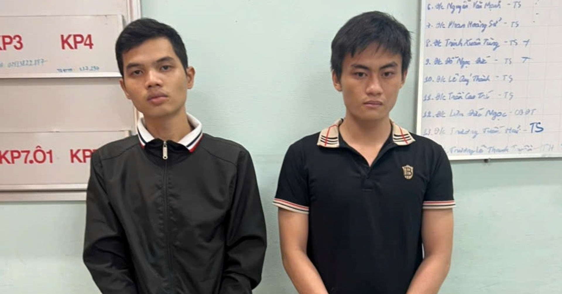 Hai kẻ lạ mặt đánh học sinh, cướp xe máy và iPhone 15 ở Đồng Nai