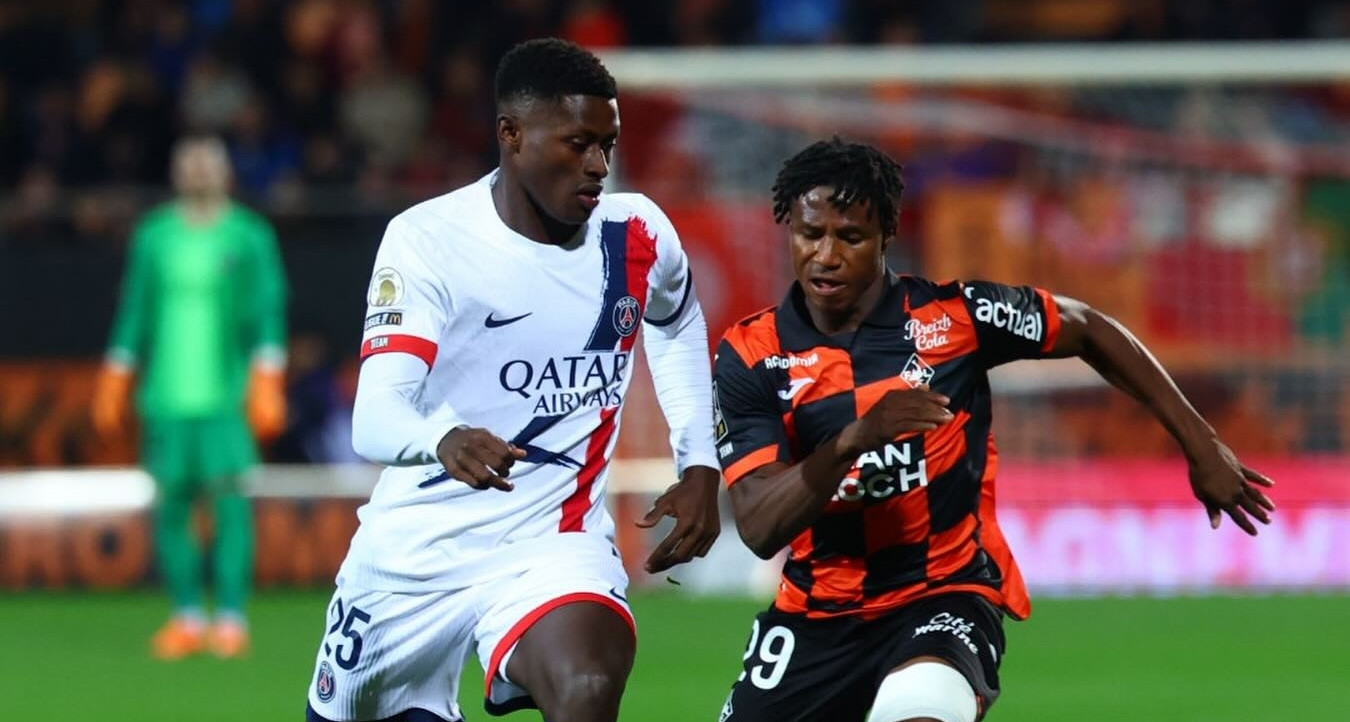 PSG đánh rơi chiến thắng chỉ sau 1 phút