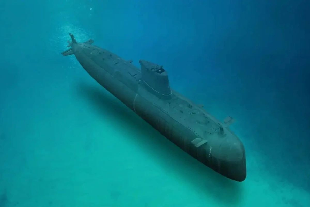 Tàu ngầm Nga.jpg