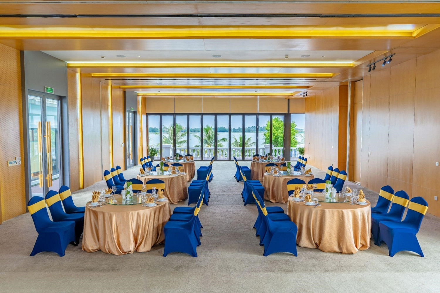 Tiệc cuối năm đa trải nghiệm tại The Five Resort & Golf Hoang Gia Ninh Binh