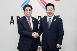 Tổng thống Hàn Quốc: Mở rộng các ngành nghề tiếp nhận lao động Việt Nam