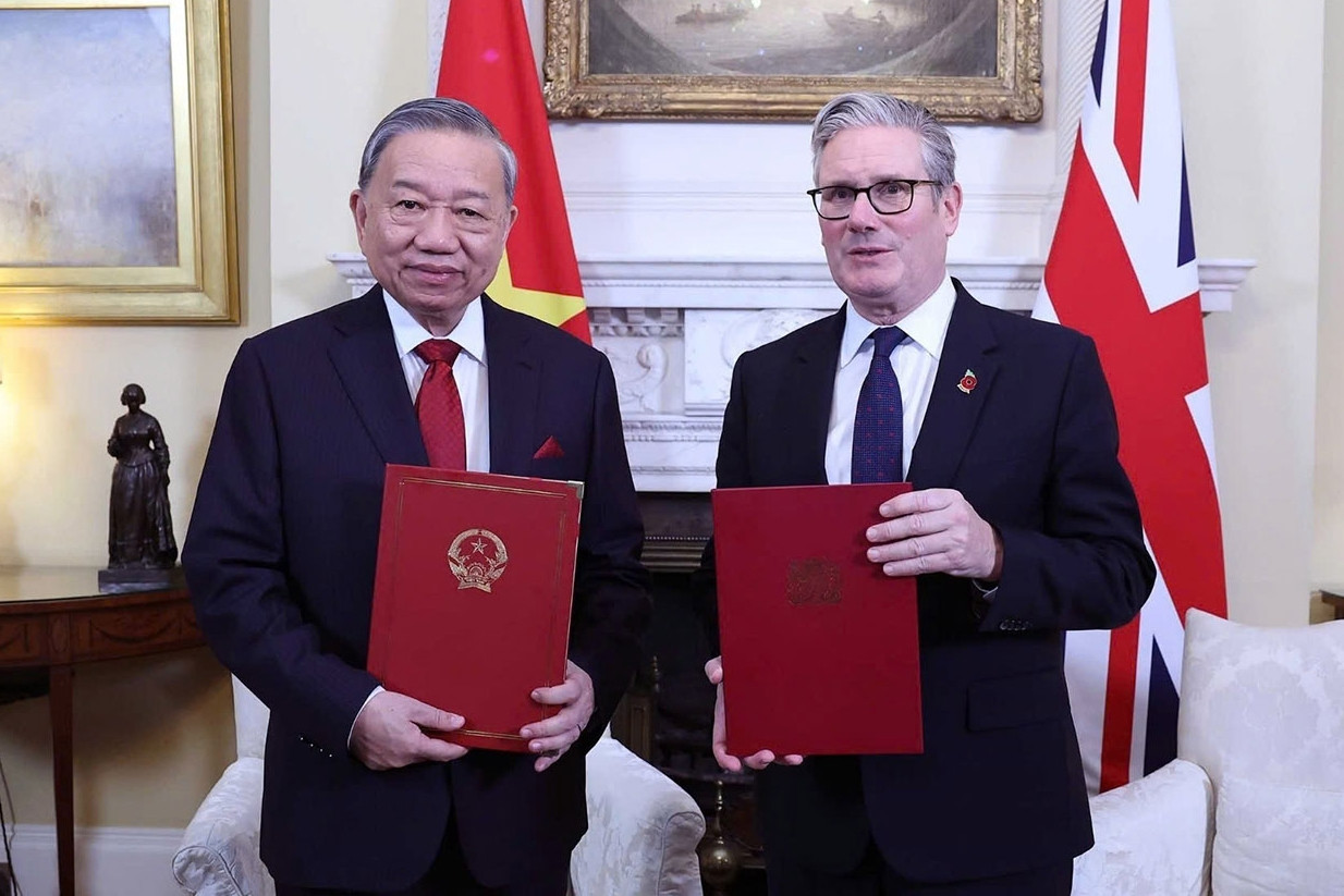Việt Nam và Anh nâng cấp quan hệ lên Đối tác chiến lược toàn diện