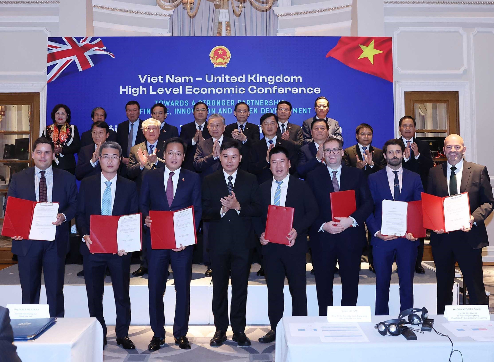 vnapotaltongbithutolamduhoinghikinhtecapcaovietnam anh8375750 17618207200451529147401.jpg