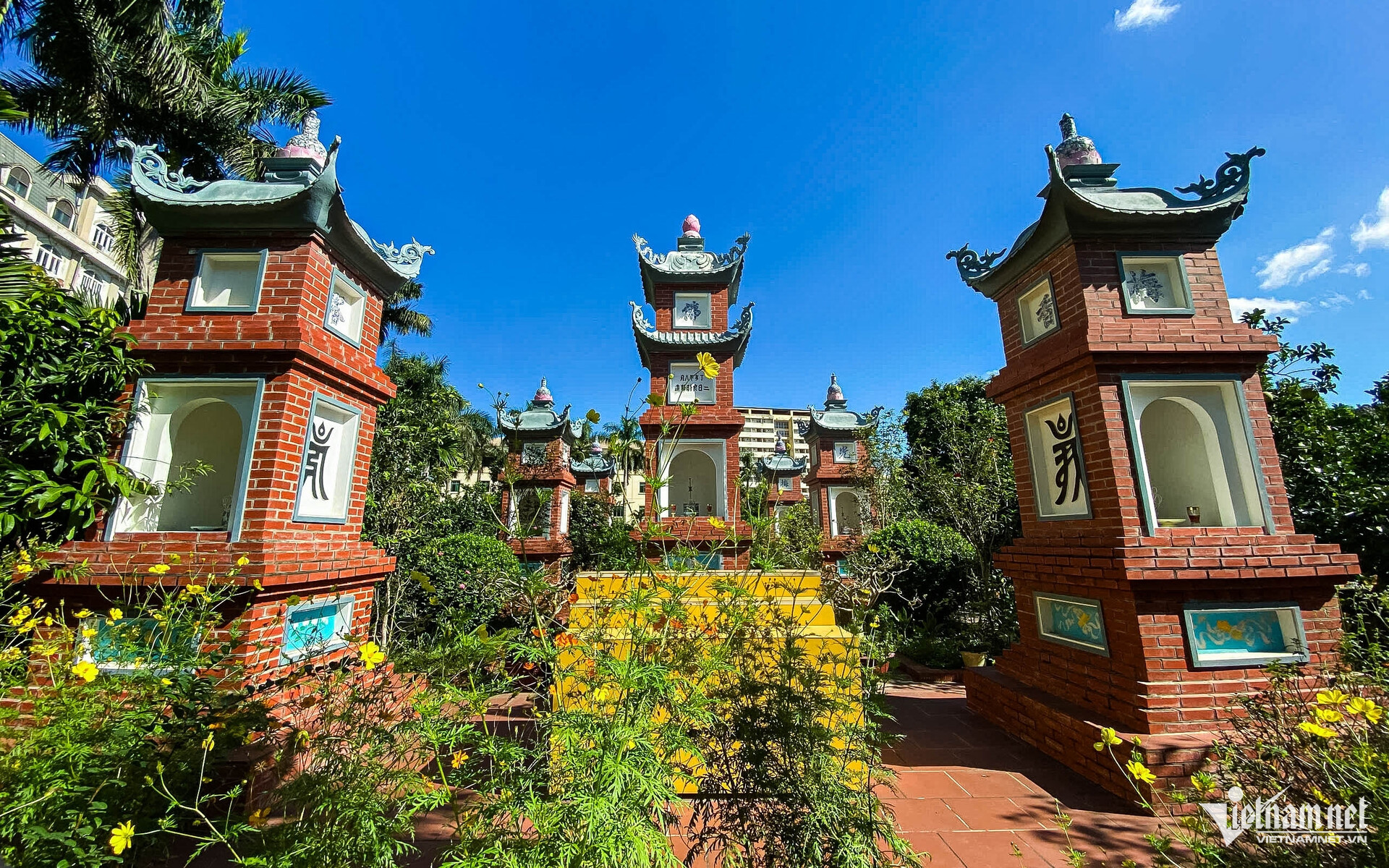 W-chùa thánh chúa hà nội.jpg