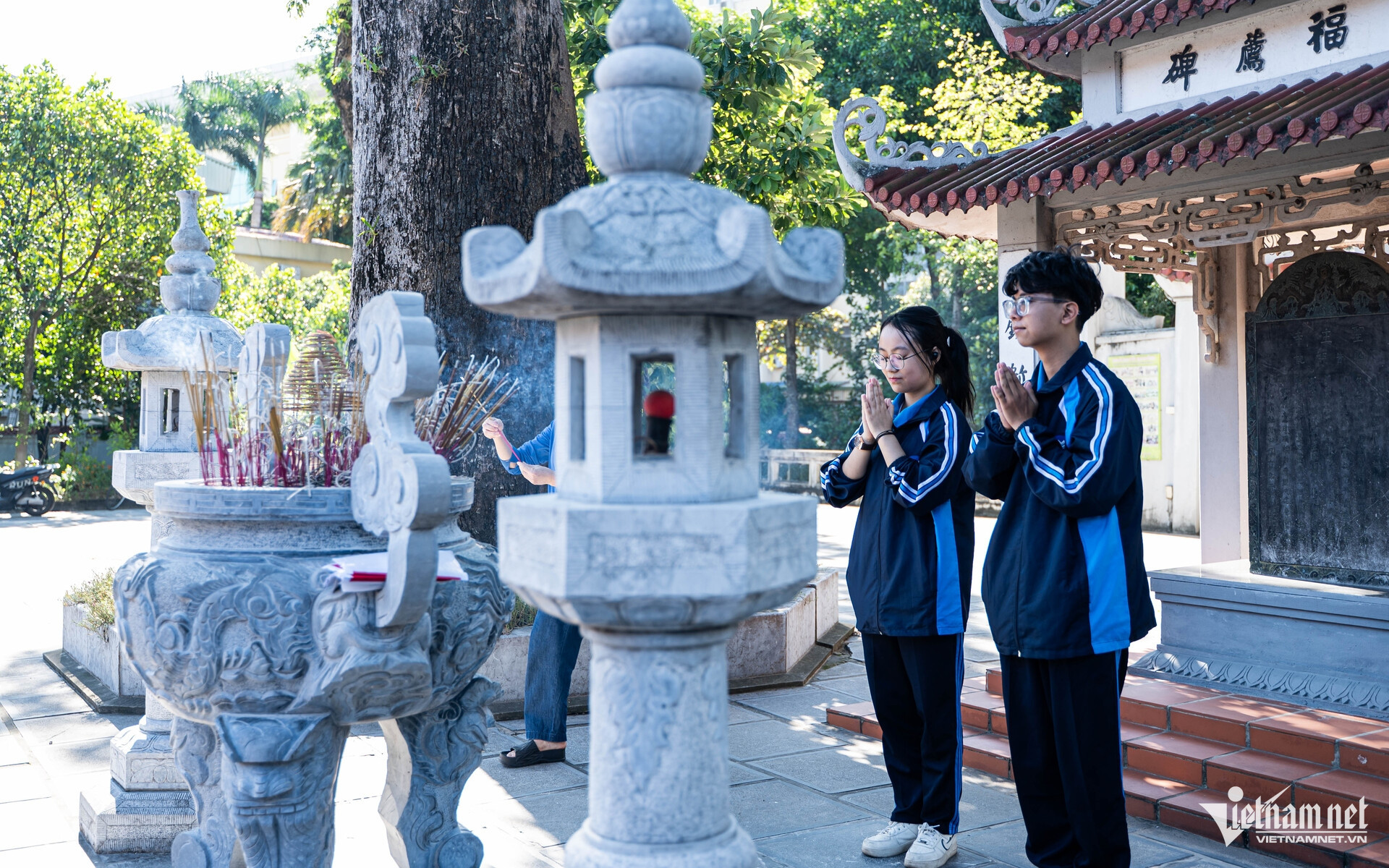 W-chùa thánh chúa hà nội.jpg