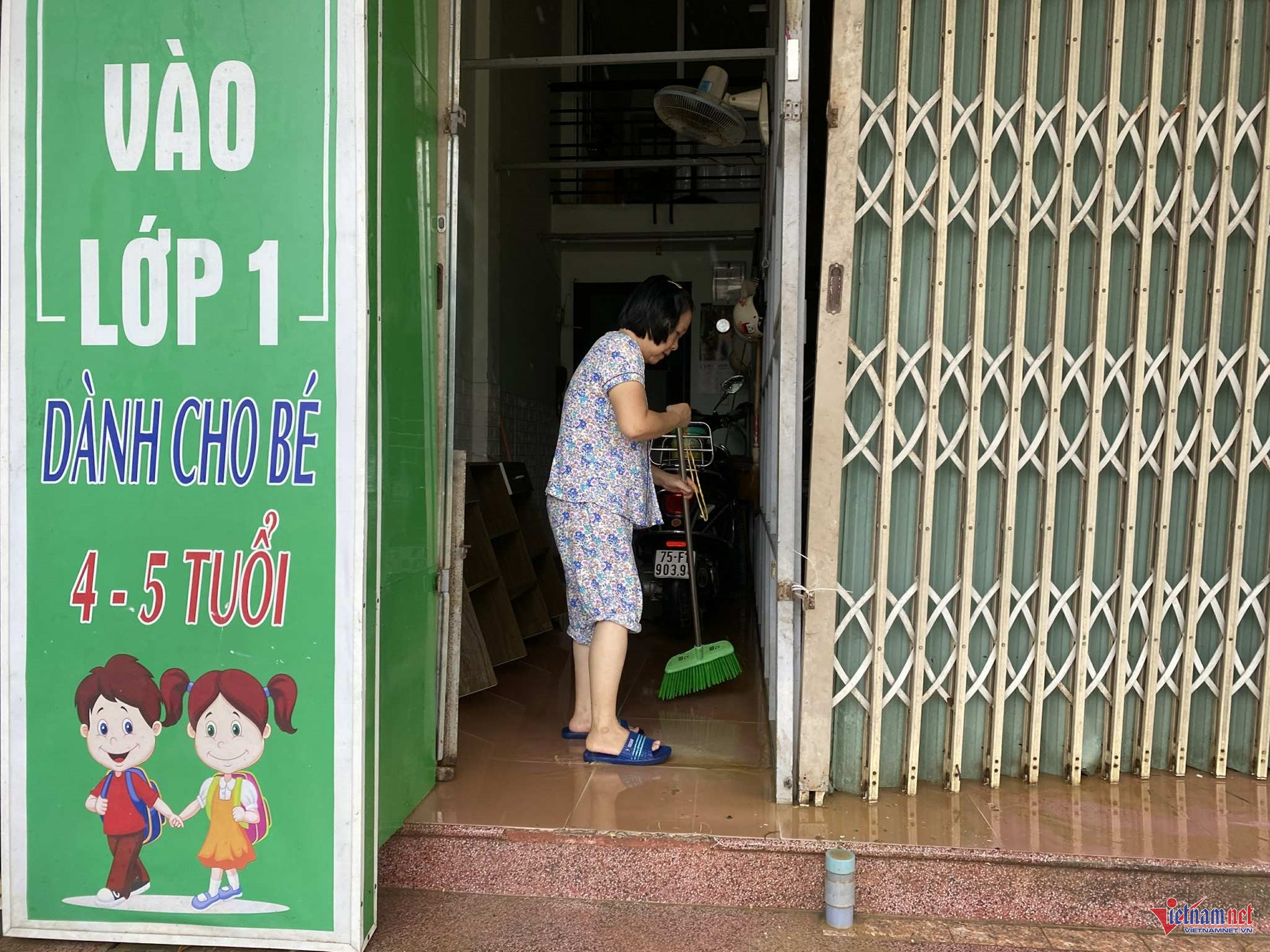 W-dọn lụt (4).jpg