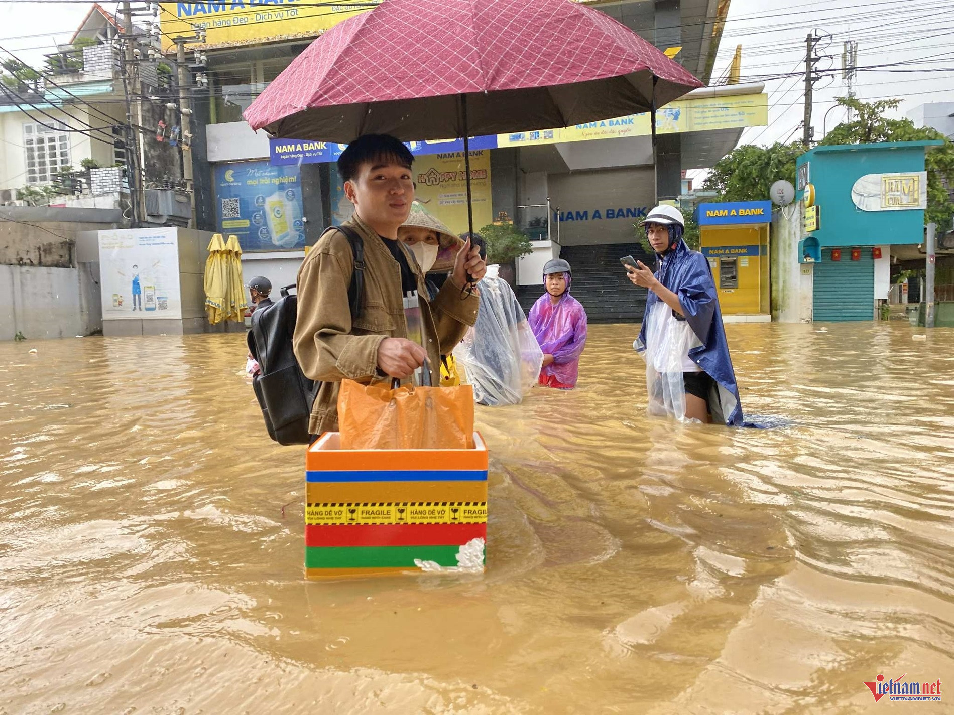 W-dọn lụt (9).jpg