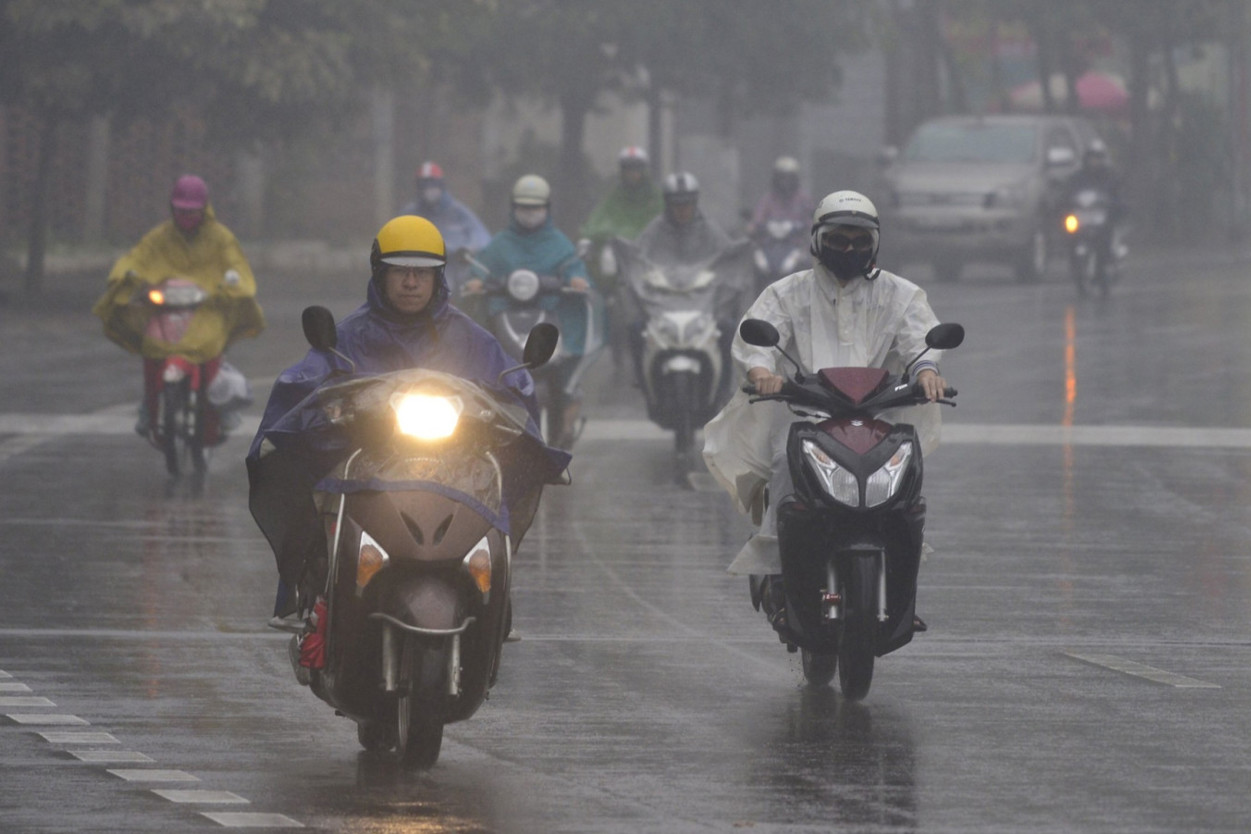 Bản tin sáng 31/10: Không khí lạnh liên tiếp tràn về, miền Bắc mưa nhiều nơi Bản tin sáng 31/10: Không khí lạnh liên tiếp tràn về, miền Bắc mưa nhiều nơi