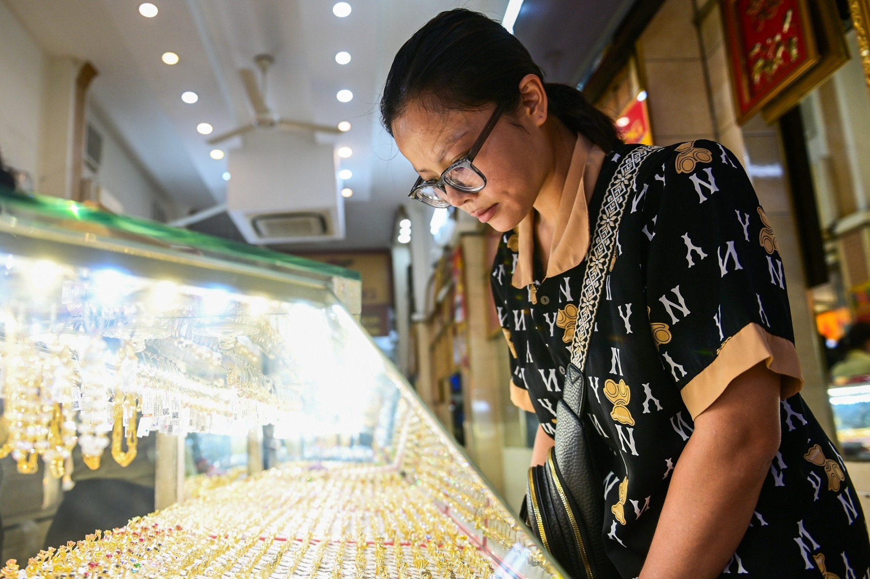 Bài học nhớ đời của người đàn ông bán 200 lượng vàng mua nhà