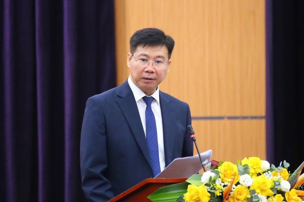 Doanh nghiệp 'méo mặt' vì nghẽn thủ tục trực tuyến, hồ sơ treo kéo dài