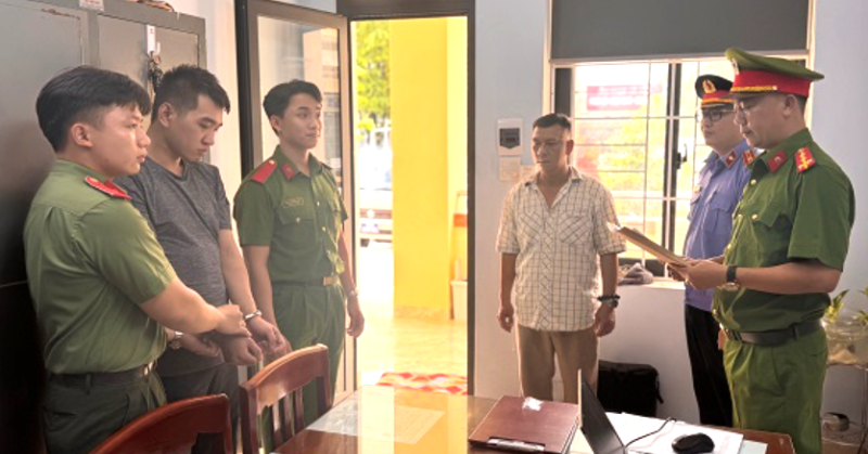 Đốt tiệm spa vì tình khiến 2 người tử vong: Đối tượng uống thuốc diệt cỏ trước khi gây án