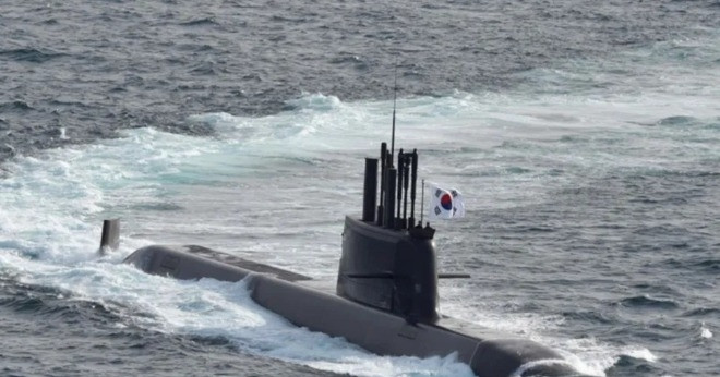 Tác động từ việc Mỹ &amp;apos;bật đèn xanh&amp;apos; cho Hàn Quốc đóng tàu ngầm hạt nhân