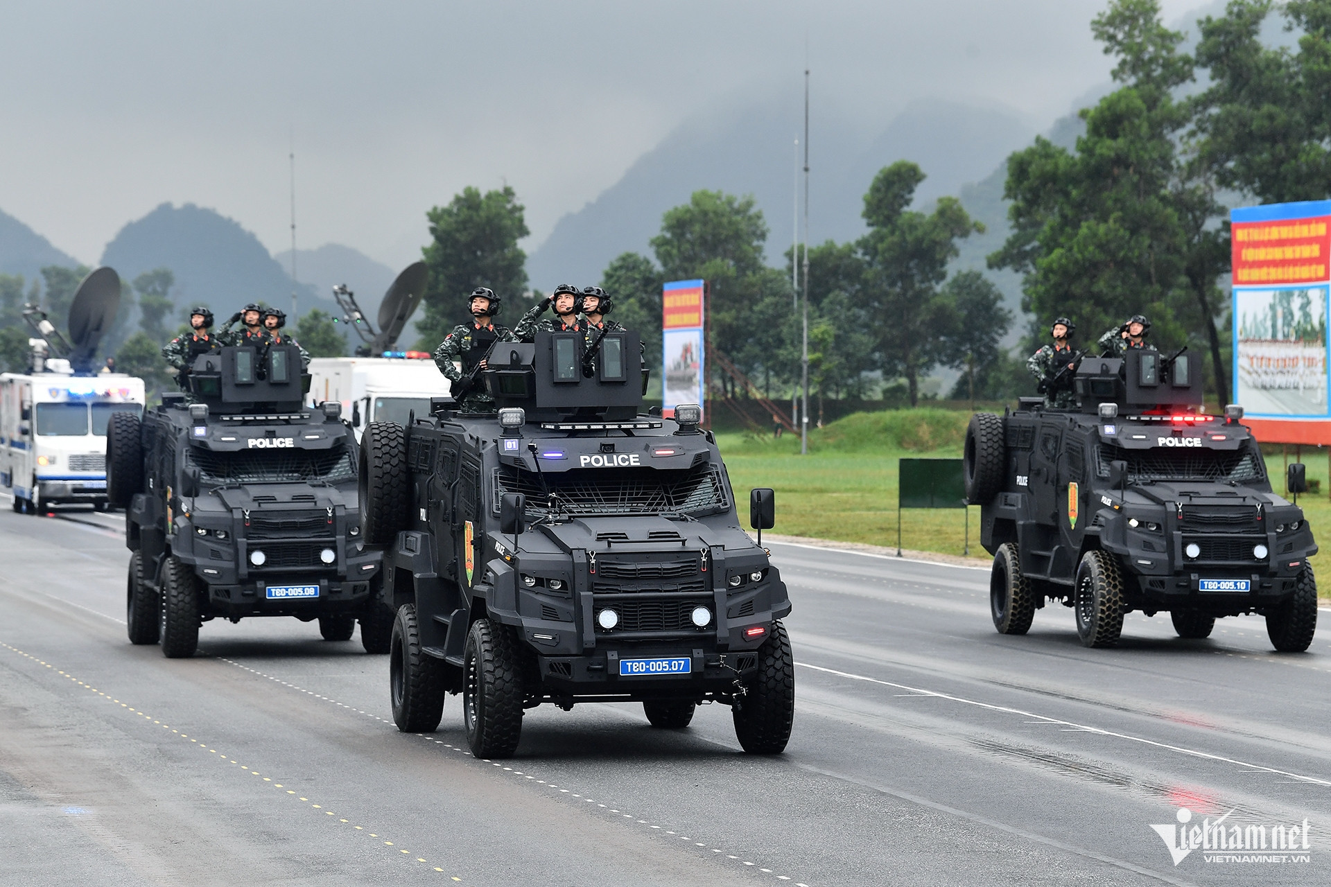 w cong an 7 1759.jpg