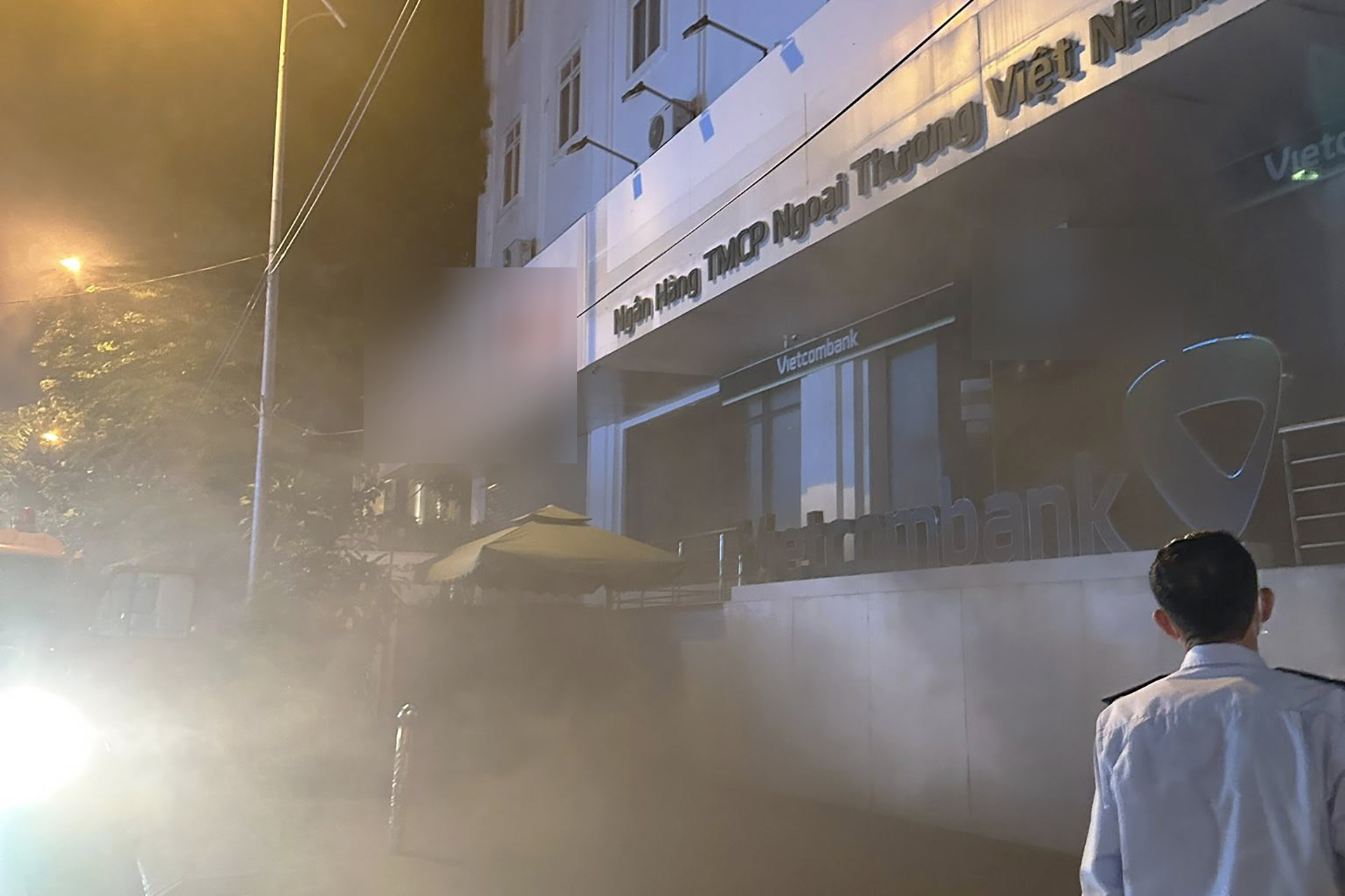 Cháy ngân hàng ở Hà Nội