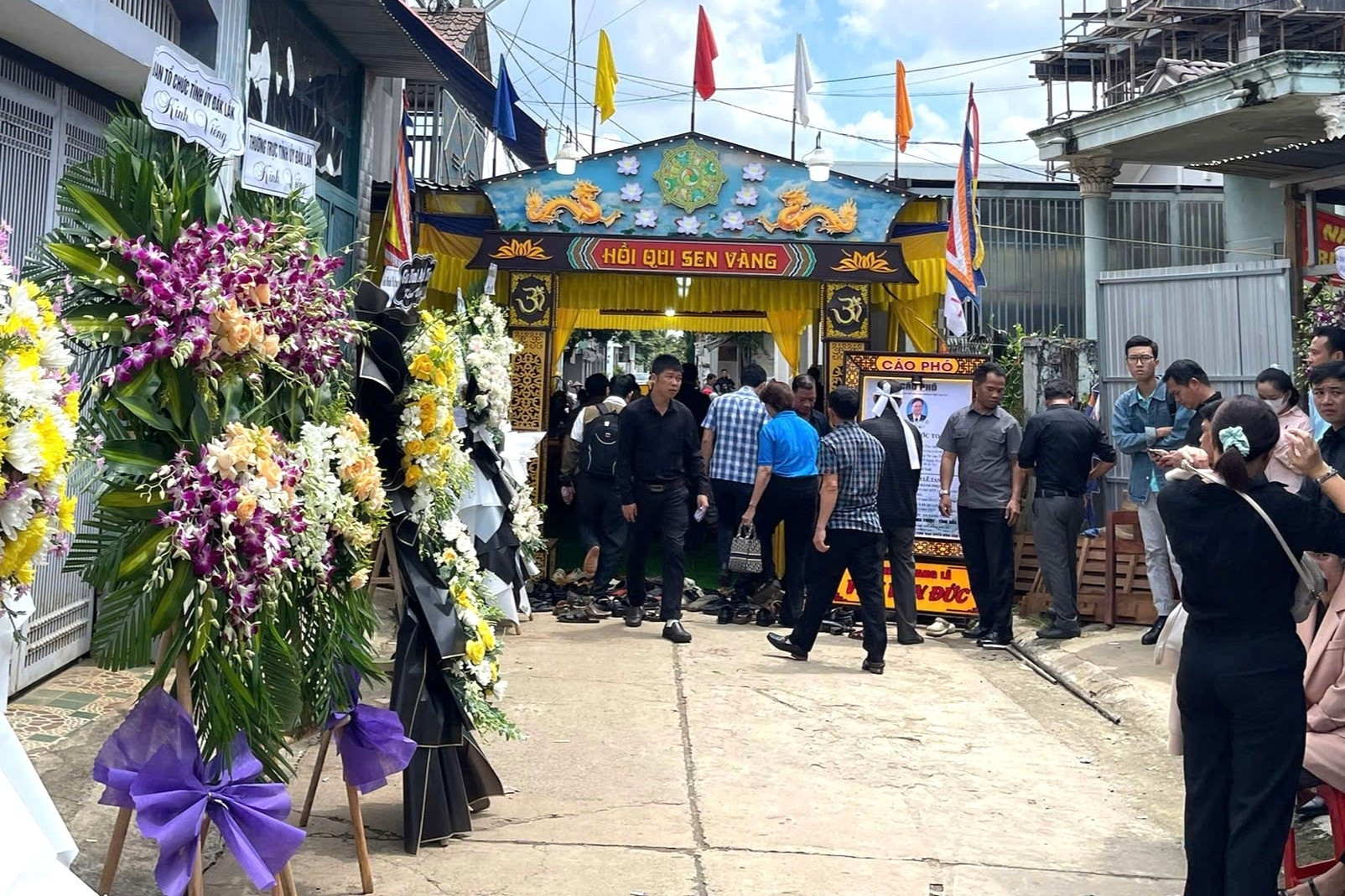 Danh tính nữ tài xế lái ô tô 7 chỗ tông chủ tịch xã tử vong