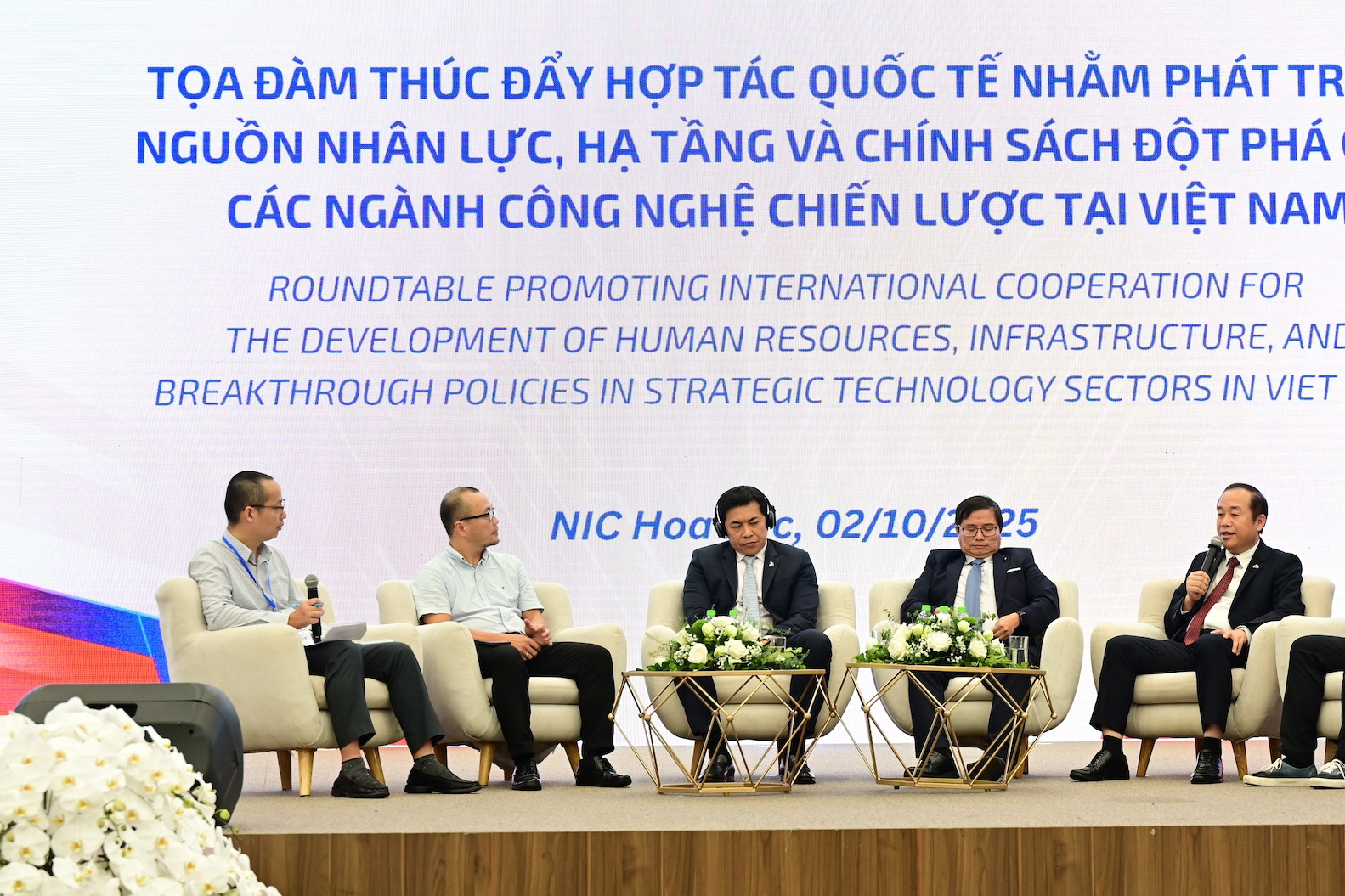 Dấu ấn đặc biệt của CMC tại Triển lãm Quốc tế Đổi mới sáng tạo Việt Nam 2025