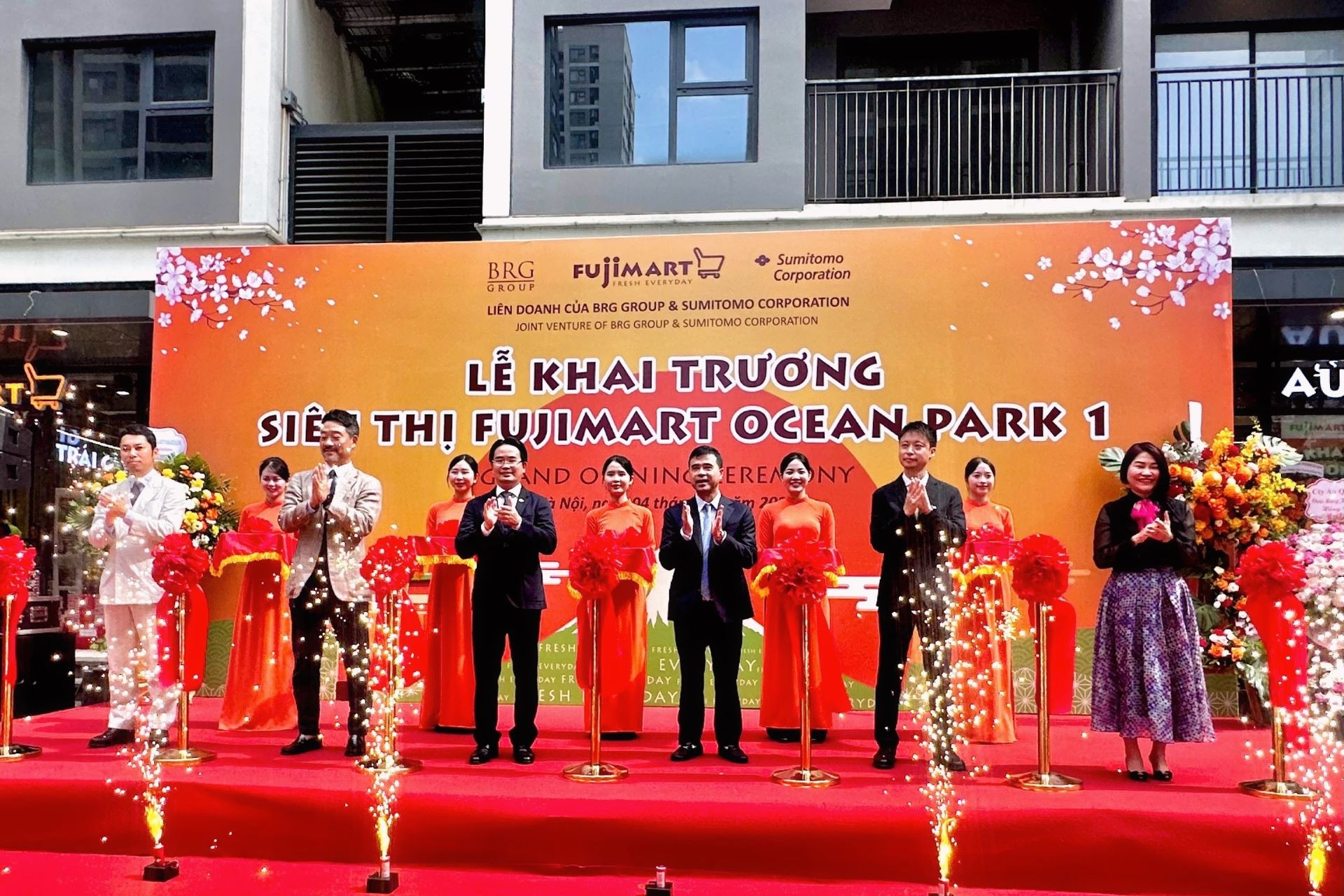 Khai trương siêu thị FujiMart mới tại Vinhomes Ocean Park 1