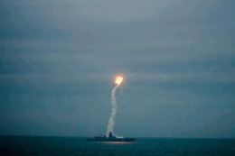 Nga phản ứng khi bị tố chĩa vũ khí vào tàu chiến của nước thành viên NATO