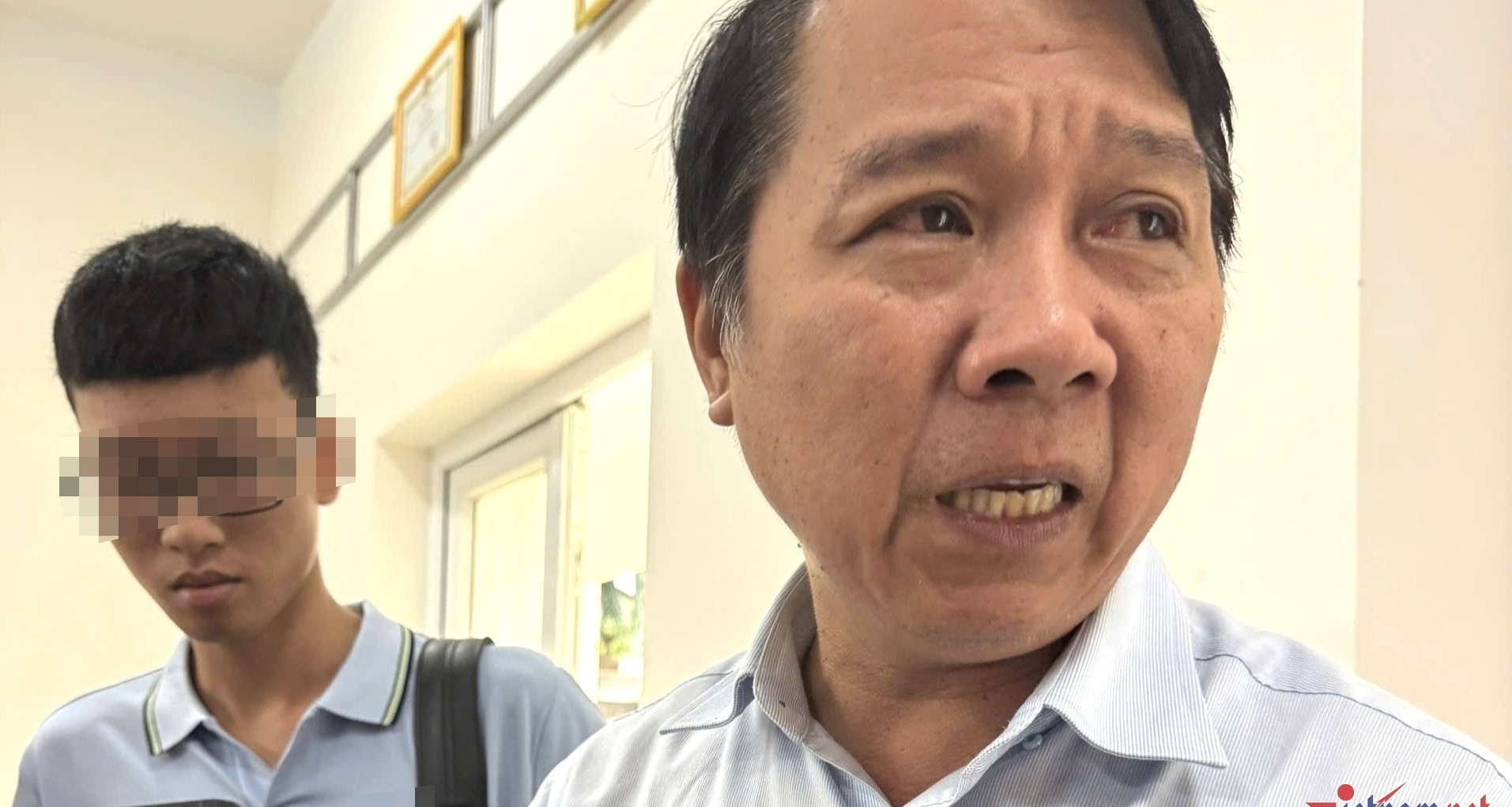 Phút bật khóc gây tranh cãi của Giám đốc BVĐK Vùng Tây Nguyên trước khi bị bắt