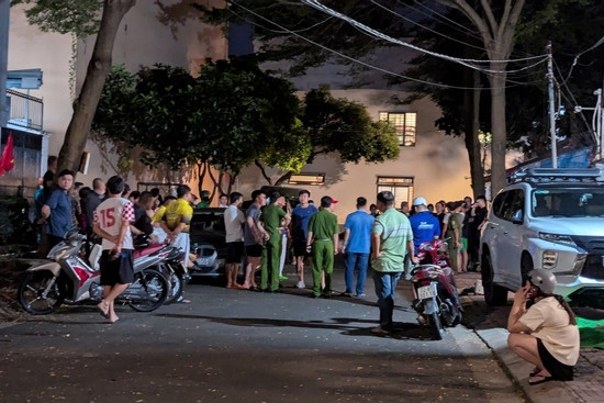 Bản tin chiều 05/10:Danh tính nghi phạm đâm cô gái tử vong trên vỉa hè trong đêm
