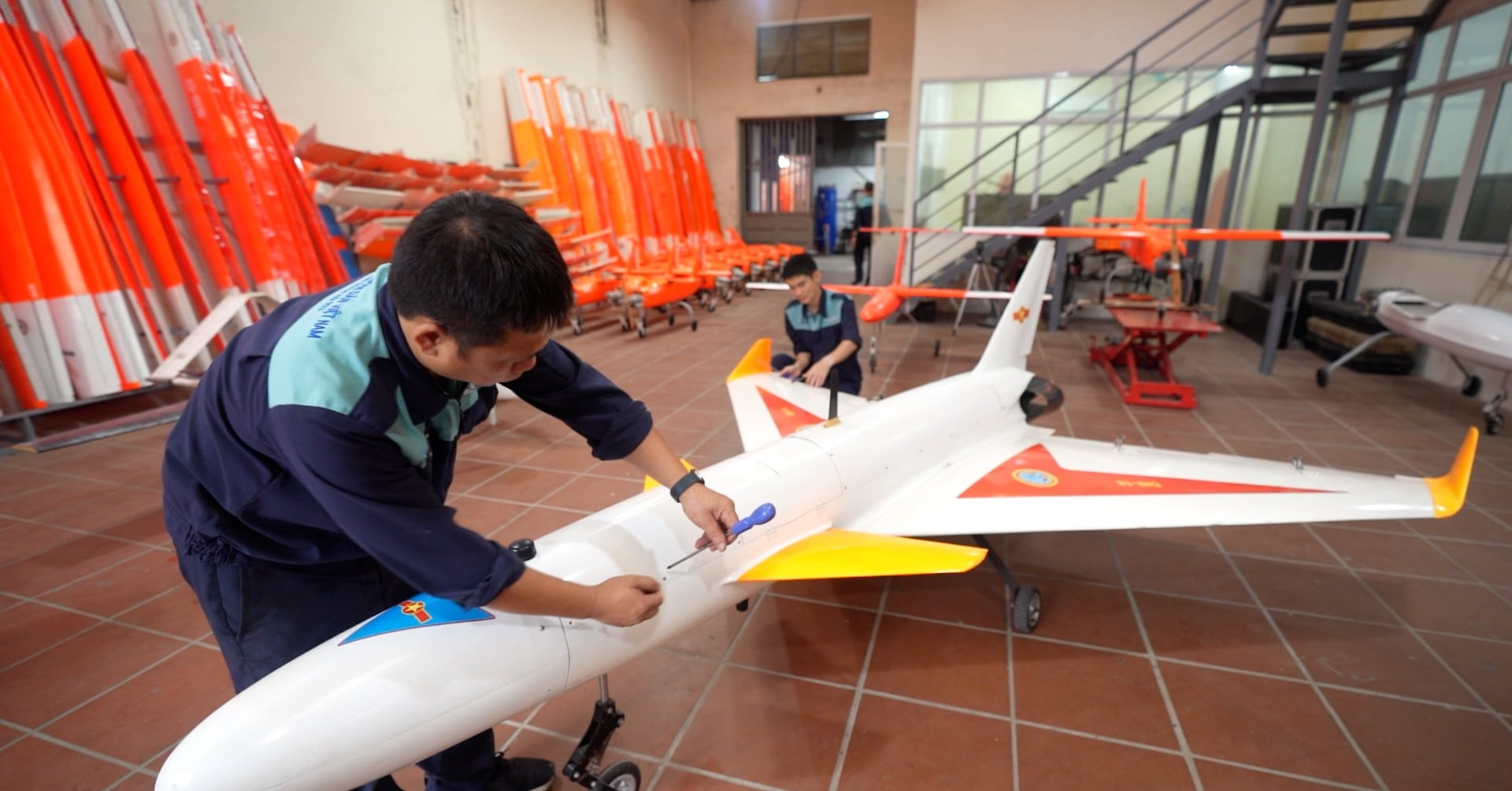 Cận cảnh UAV &amp;apos;made in Vietnam&amp;apos; đầu tiên sở hữu động cơ phản lực