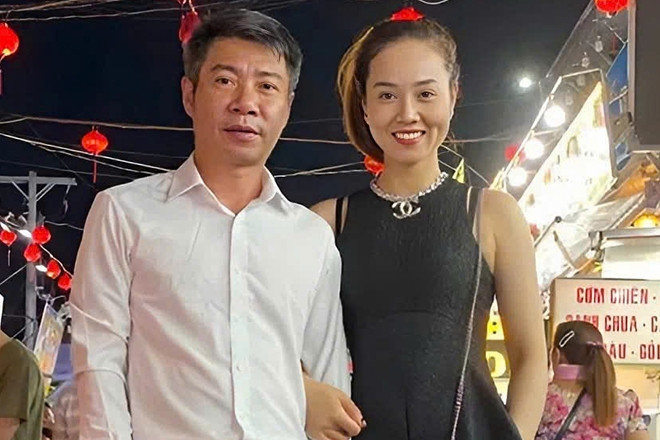 Công Lý nhắn nhủ vợ trẻ, NSND Tự Long khoe bất ngờ đoạt giải thưởng