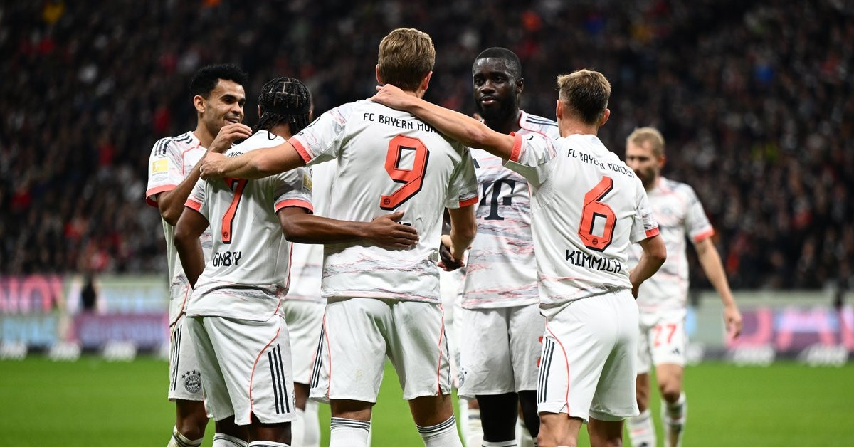 Harry Kane lập siêu kỷ lục, Bayern Munich vững ngôi đầu