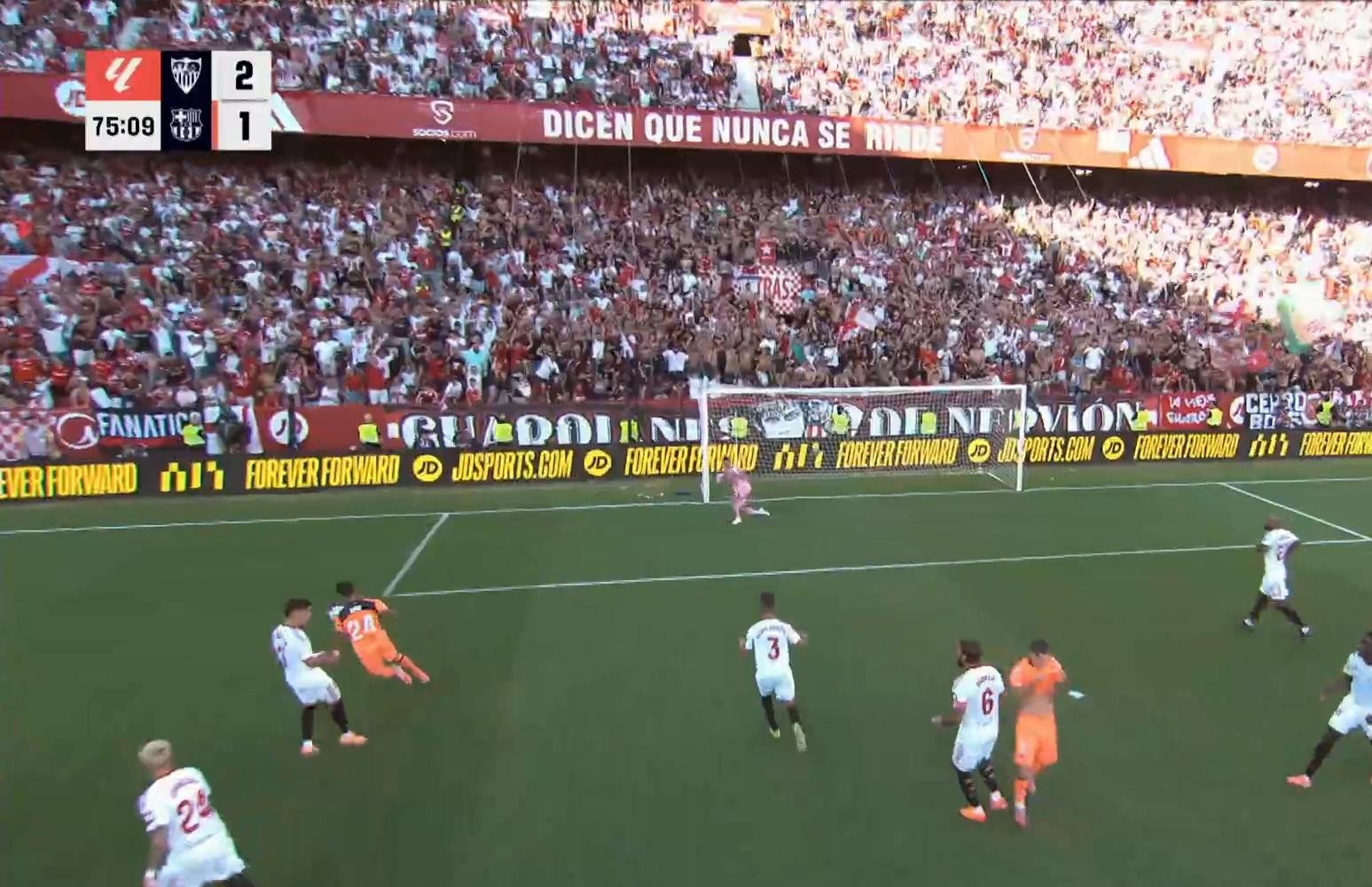 Robert Lewandowski.jpg