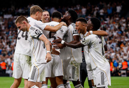 'Song tấu' Mbappe - Vinicius đưa Real Madrid trở lại đỉnh bảng La Liga