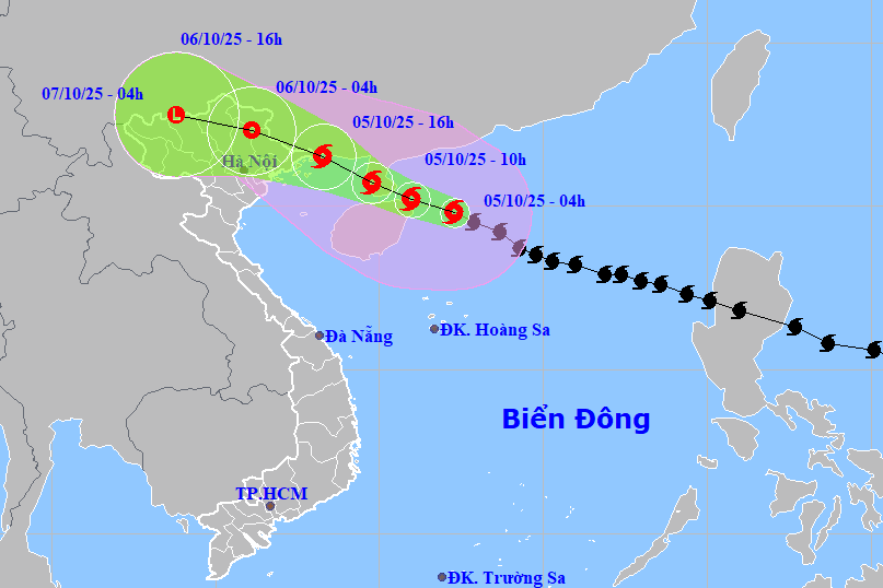 Tin mới nhất về bão số 11 Matmo: Cách Quảng Ninh 420km, miền Bắc sắp chịu ảnh hưởng