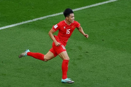 Tuyển Việt Nam: Khi HLV Kim Sang Sik mạnh tay dùng 'người trẻ'