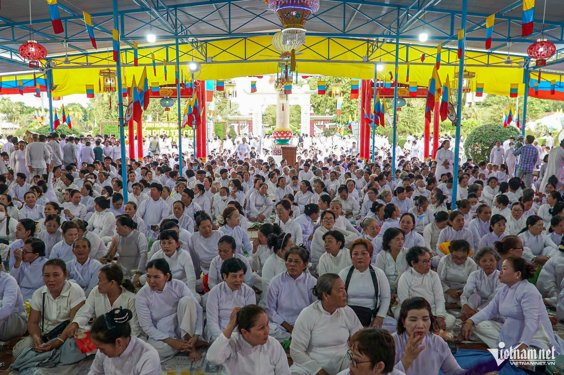 W-đạo cao đài 11.jpg