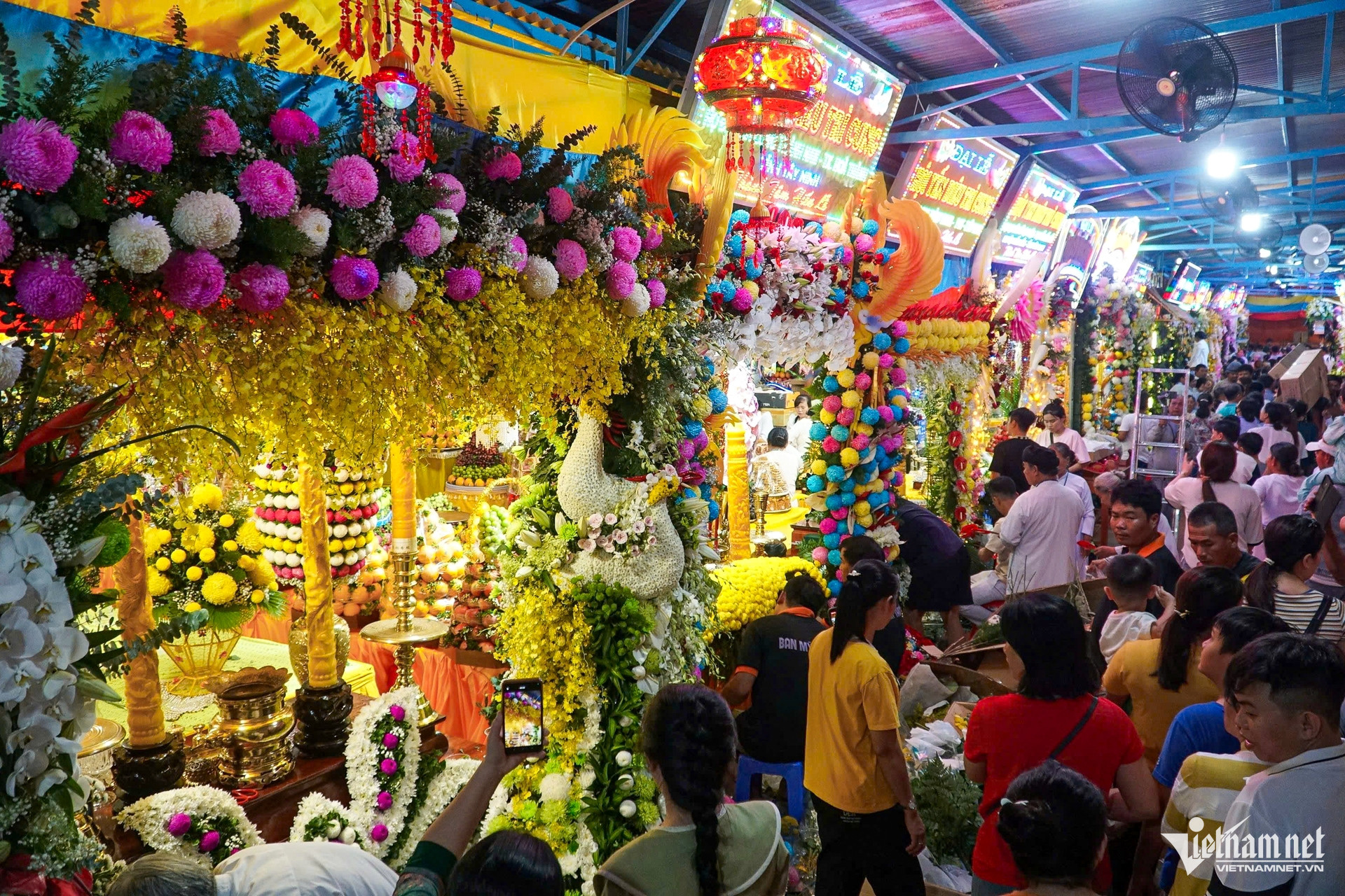 W-đạo cao đài 13.jpg