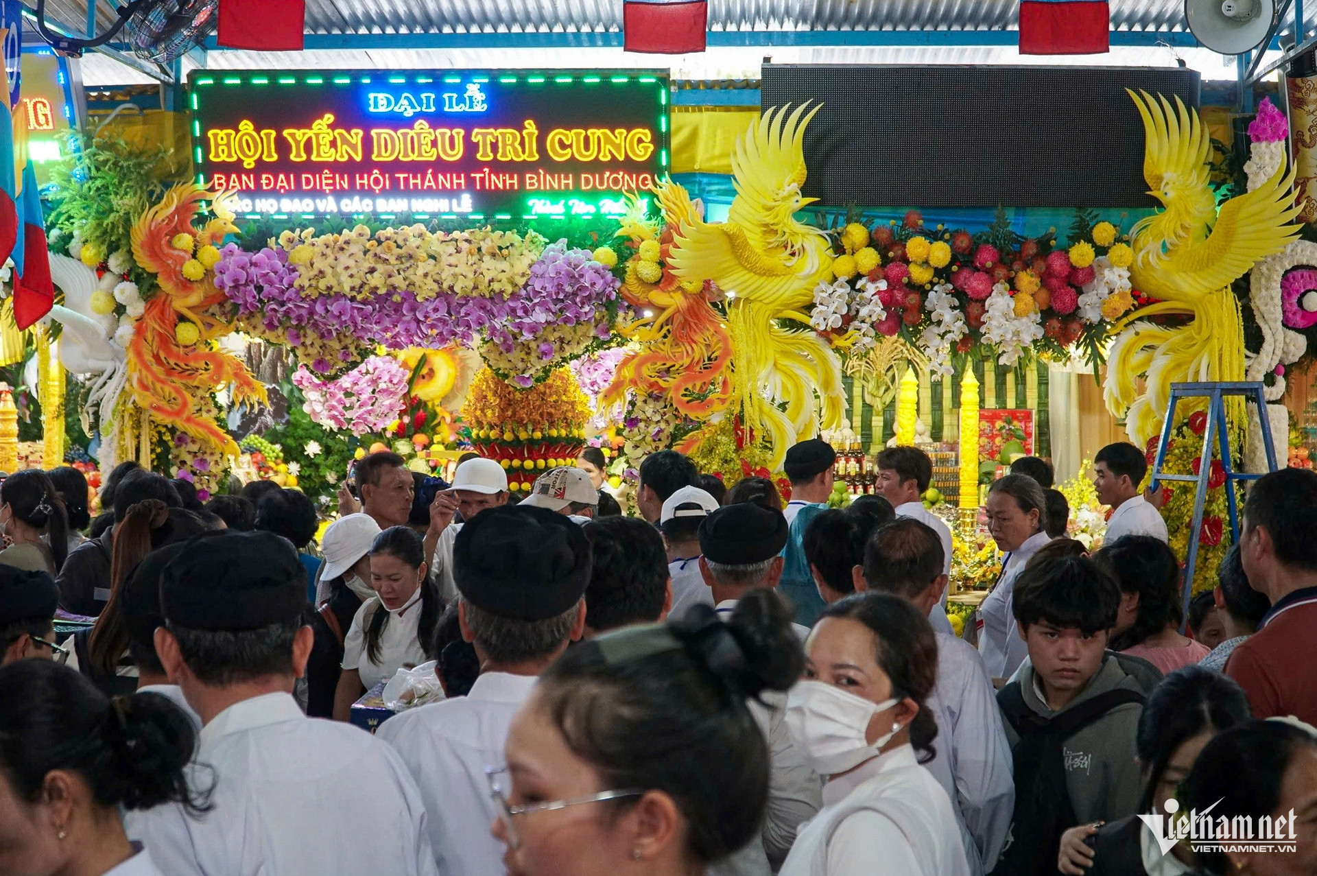 W-đạo cao đài 2.jpg