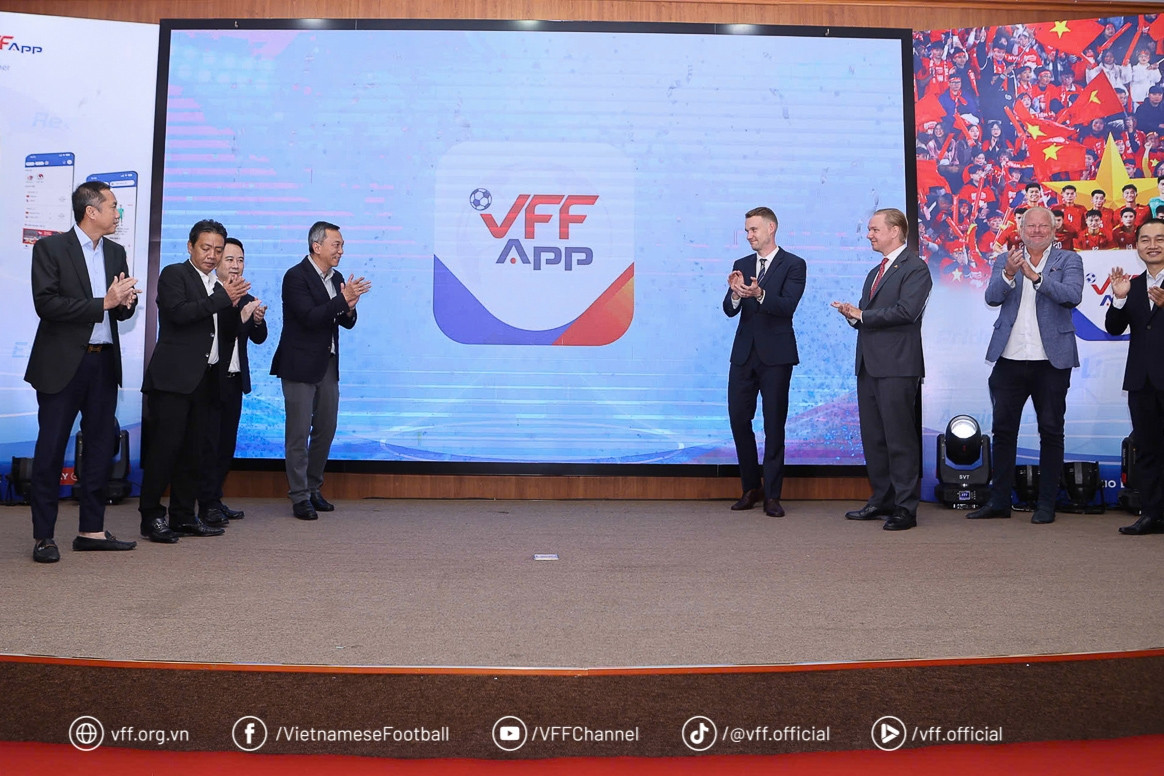 Cầu nối mới giữa bóng đá Việt Nam và người hâm mộ