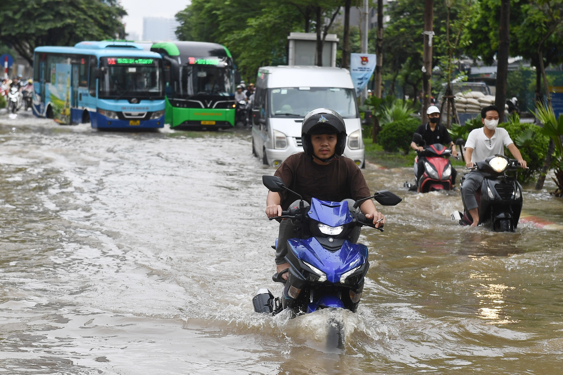 Dự báo khí tượng thủy văn mang tính cảnh báo, không thể chi tiết đến từng bộ, ngành