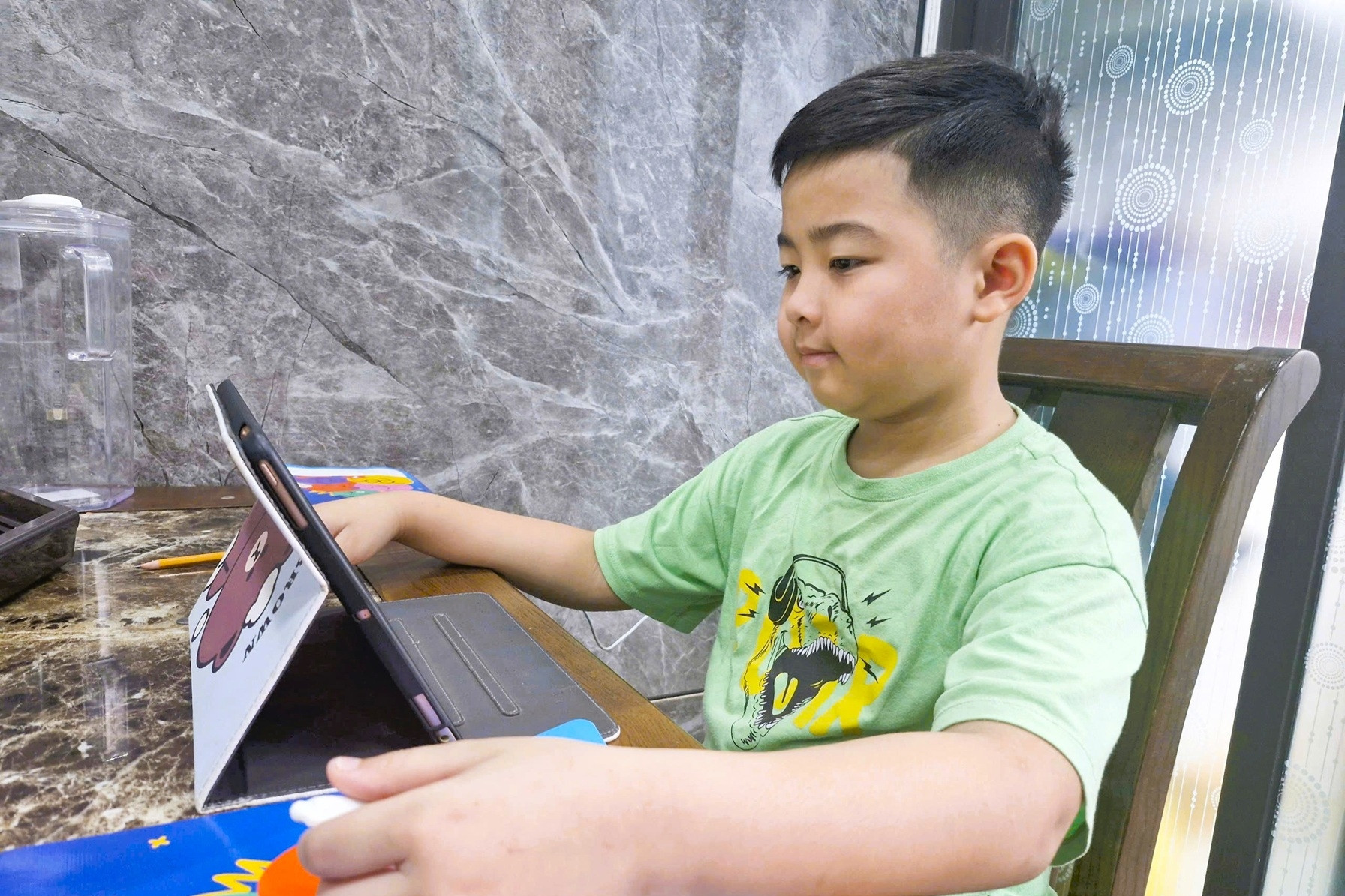 Hà Nội cho phép hiệu trưởng quyết định hình thức dạy học ứng phó hoàn lưu bão