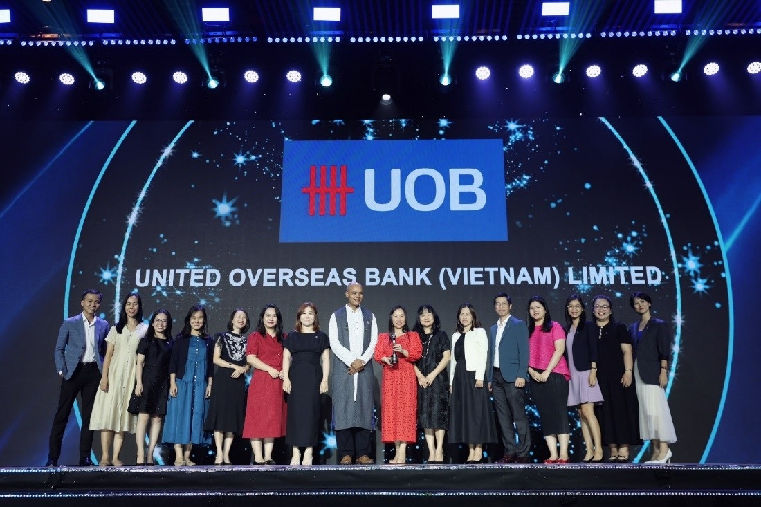 HR Asia Awards 2025: UOB Việt Nam được vinh danh Nơi làm việc tốt nhất châu Á