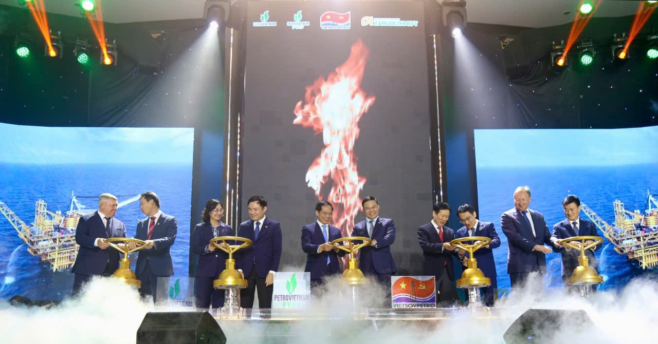 Lý do giúp Petrovietnam tăng trưởng 2 con số 9 tháng đầu năm