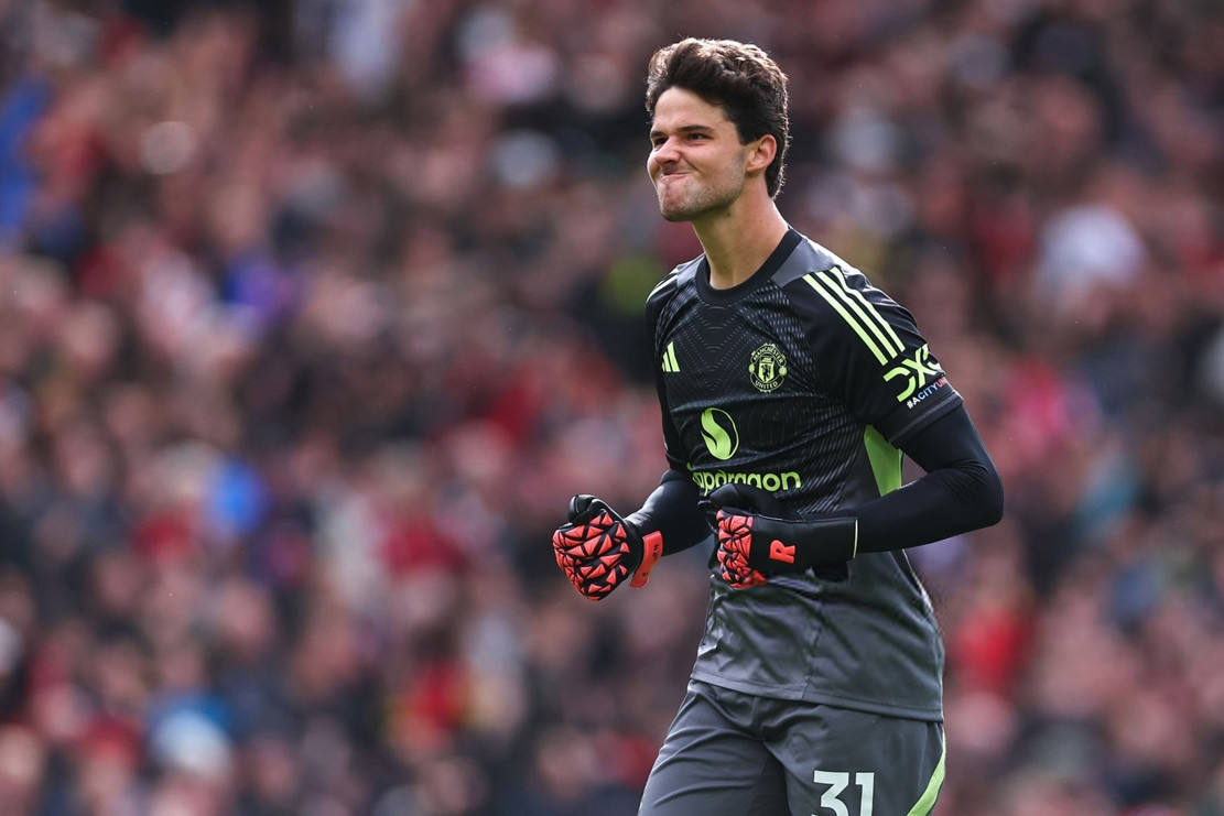Senne Lammens, thủ môn mới MU và màn ra mắt như mơ