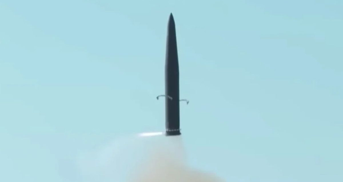 Tên lửa Hyunmoo-5 tầm bắn 5.500km, tốc độ Mach 10, công nghệ phóng ‘lạnh’, khiến Nga lo lắng