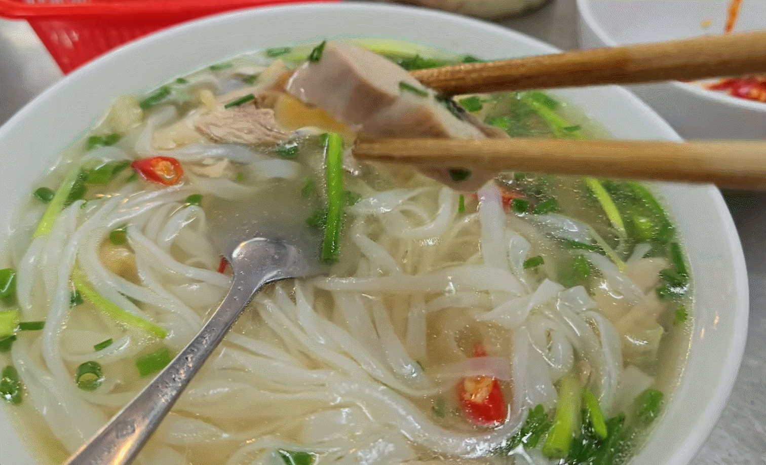 thịt gà phở nguyệt.gif