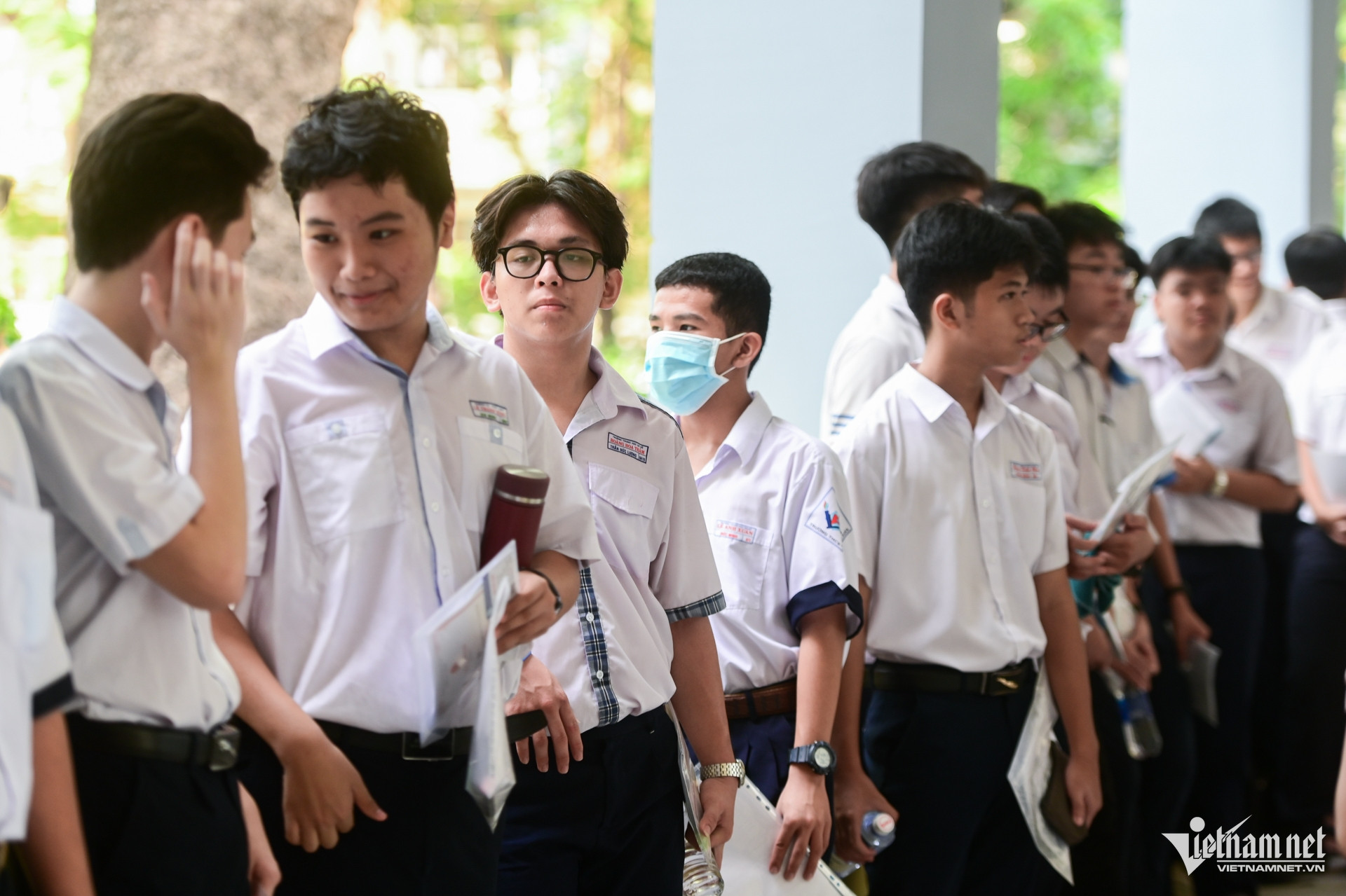 W-học sinh 10 TPHCM 10.jpg