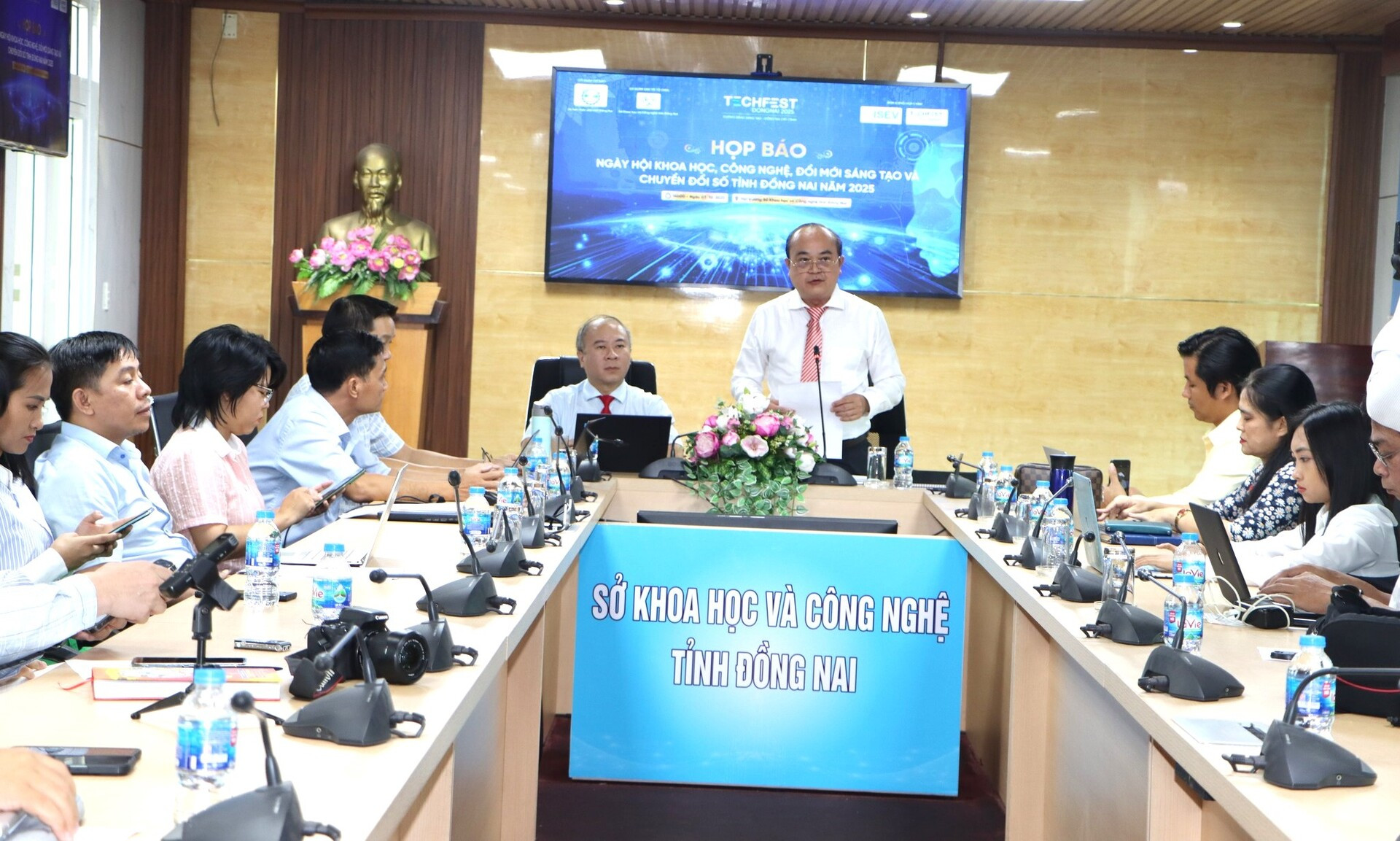 01 Techfest Dong Nai(1).jpg